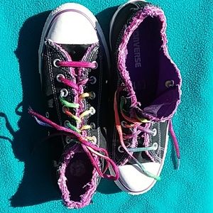 black converse rainbow laces