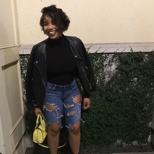 Meet your Posher, Dara