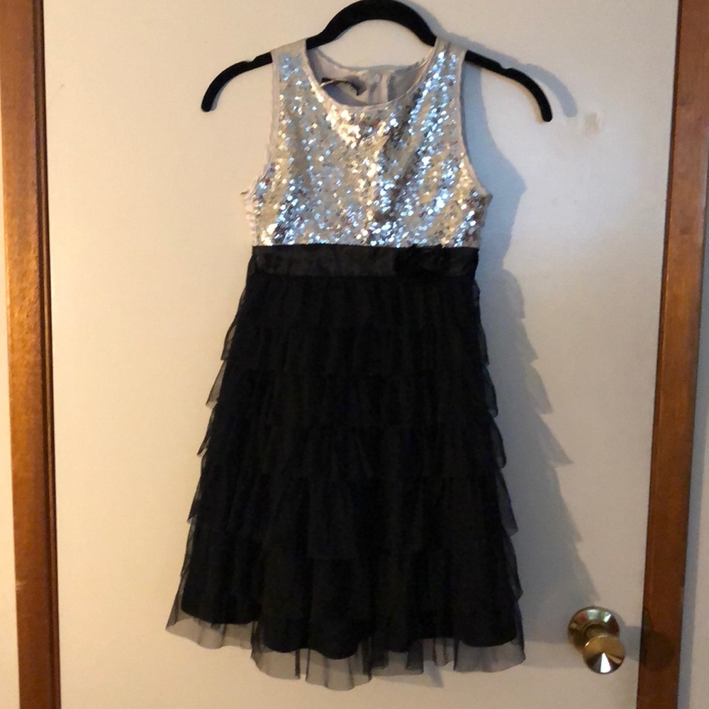 Girls dress