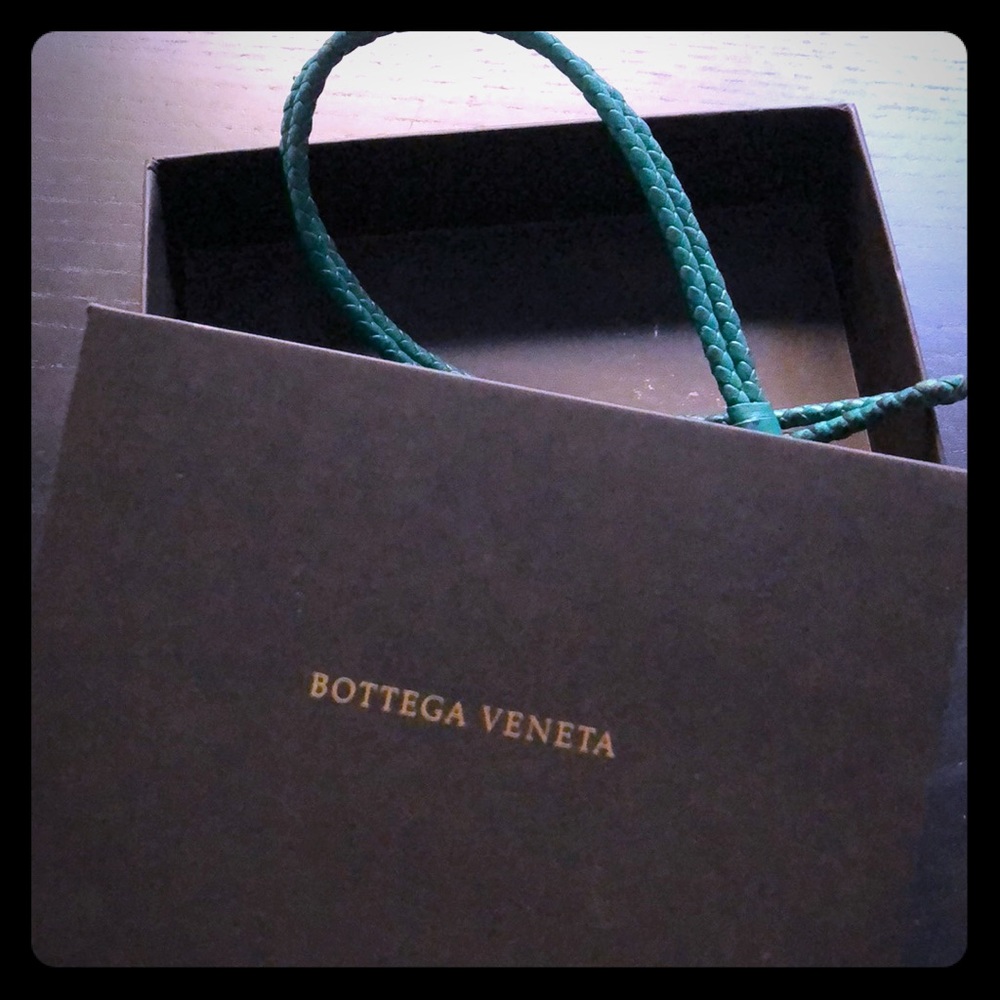 Bottega veneta key chain intercciato Napa