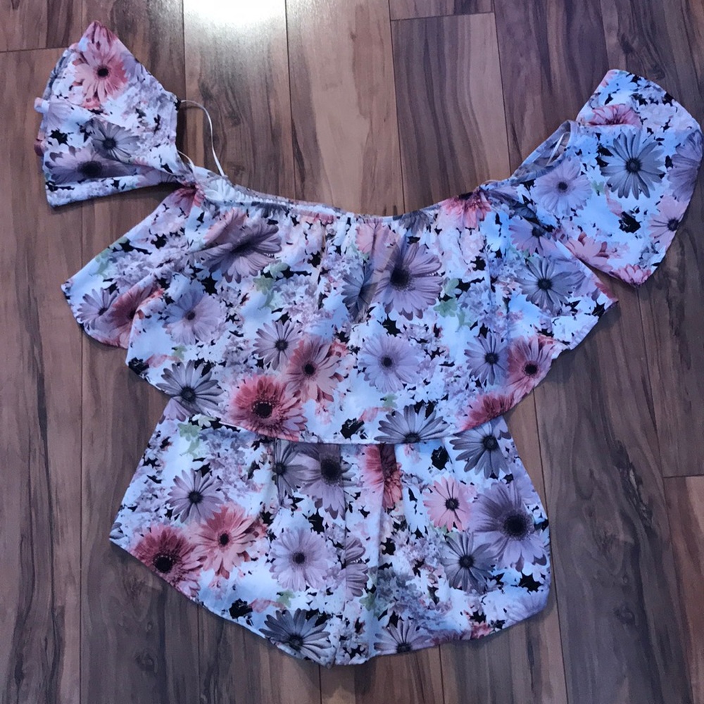 Romper - Picture 2 of 2