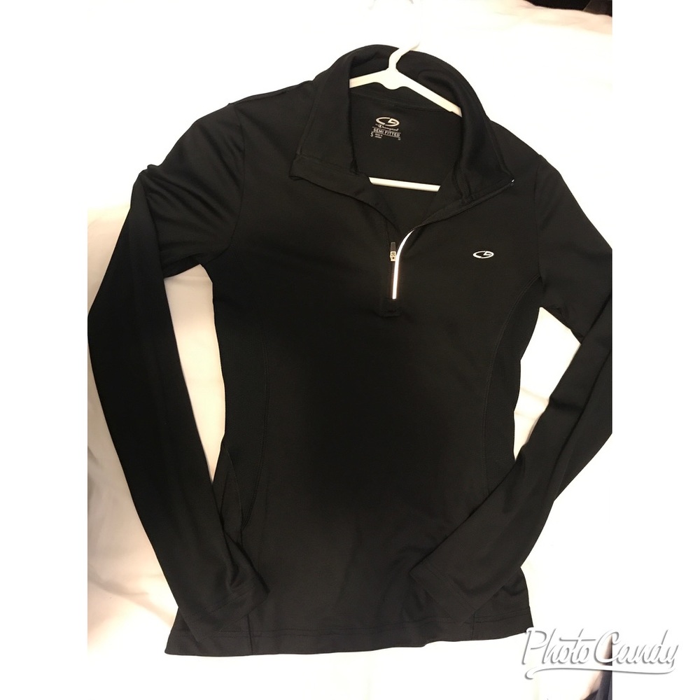 Semi-Fitted Active Top