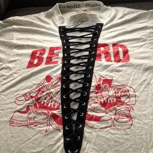 LF vintage lace up tee
