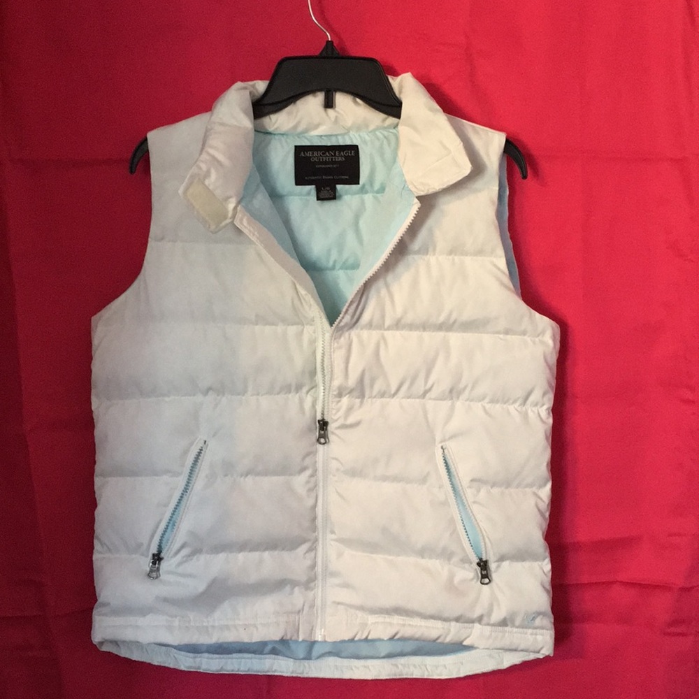 Woman’s American Eagle Vest