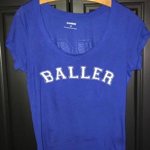 Express graphic tee