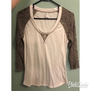 Vanity Lace Long Sleeve Top