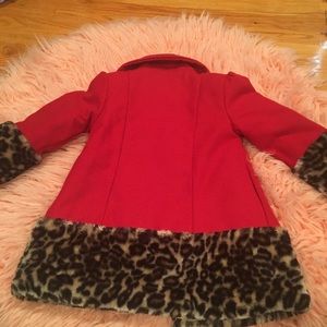 Little girls jacket leopard trim.