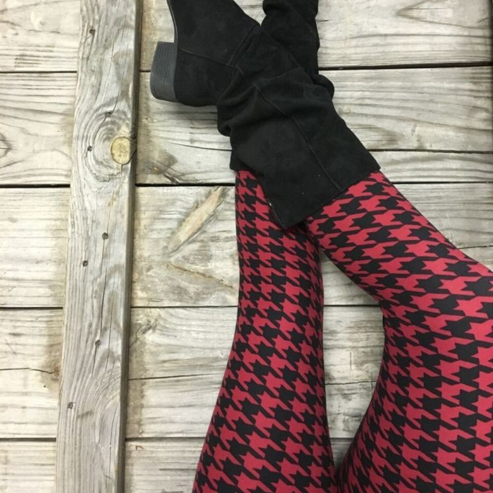 Burgundy Houndstooth Leggings