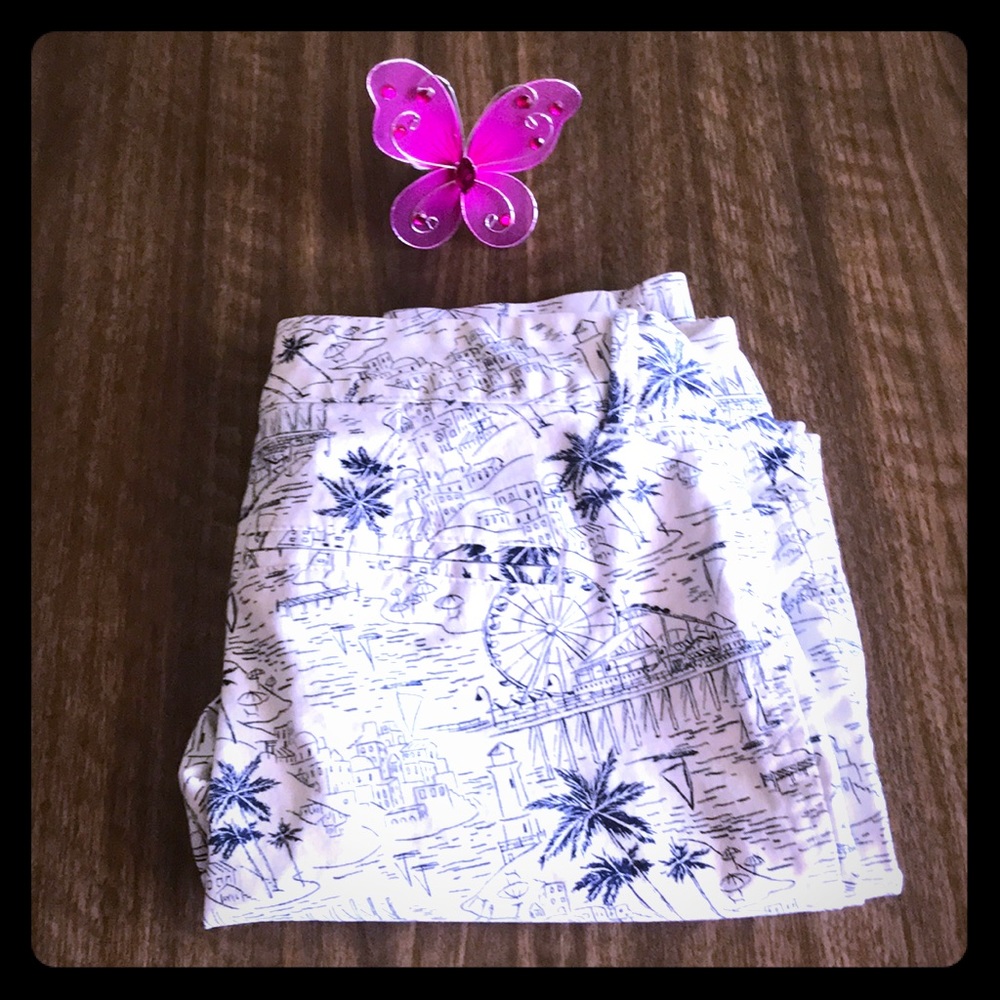 Old Navy pixie pants size 0 02236P1SO