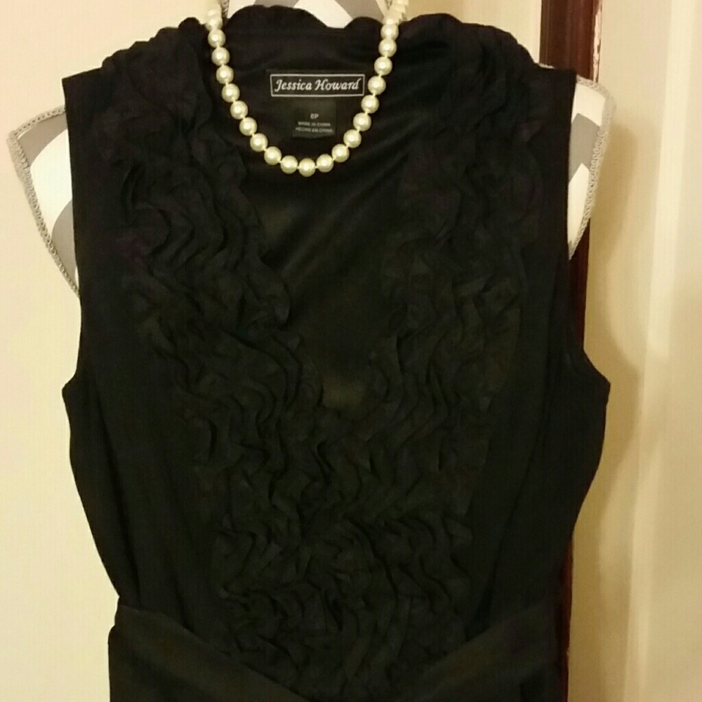 Jessica Howard dress ruffle w/chiffon skirt