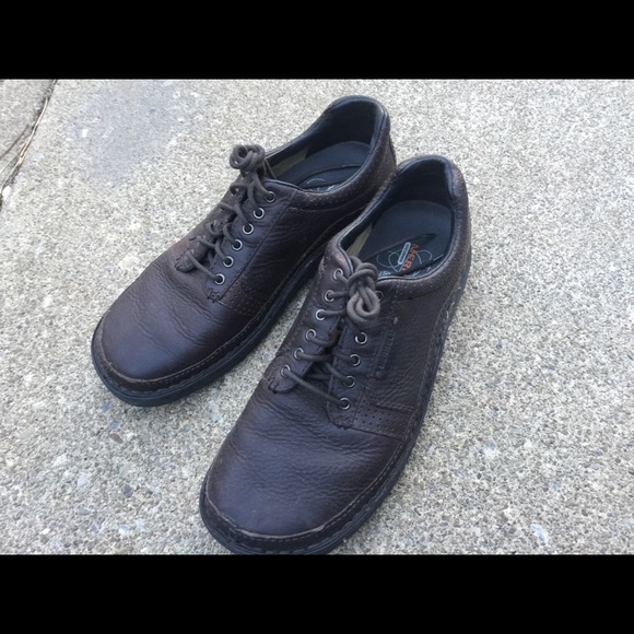 Men\'s Merrell Brown Leather Oxfords Size 8M EUC
