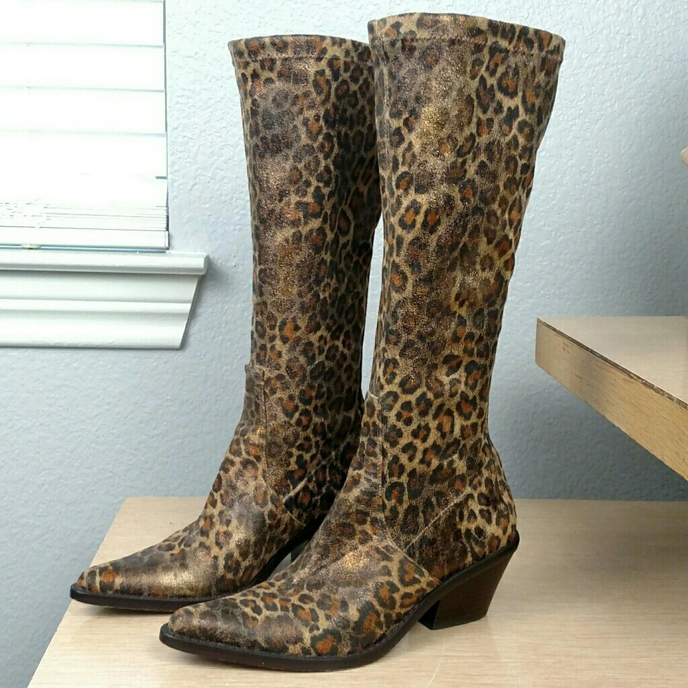 Donald J Pliner leopard stretch suede cowboy boots