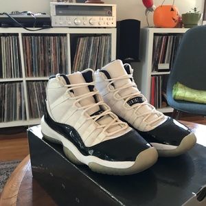 Jordan Concord XI, size 4Y/5.5 womens