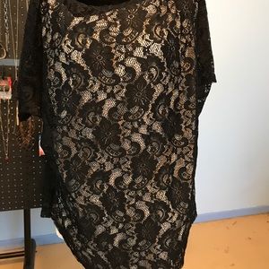 Piphany (Honey & Lace) xl black lace top BNWT