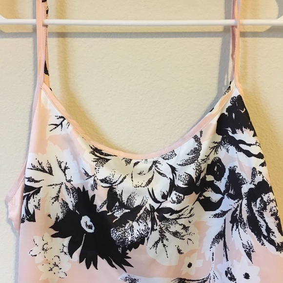 ⚡️SALE⚡️NWOT Nordstrom lingerie dress - Picture 4 of 6