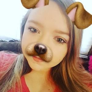 Meet your Posher, Olivia