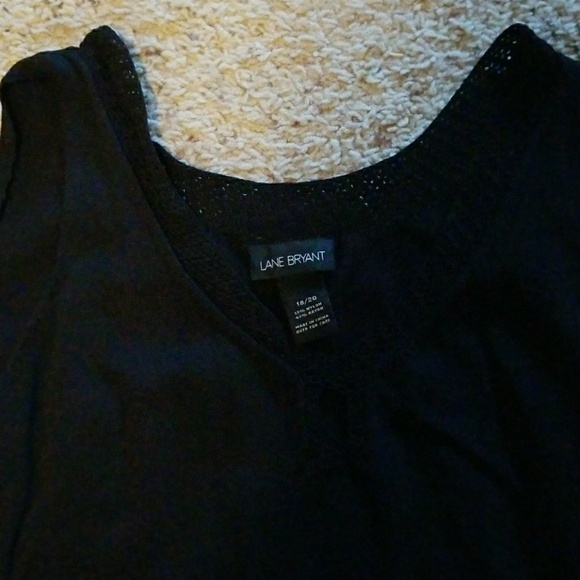 Excellent condition lane bryantWomen's v-neck tank - Picture 2 of 4