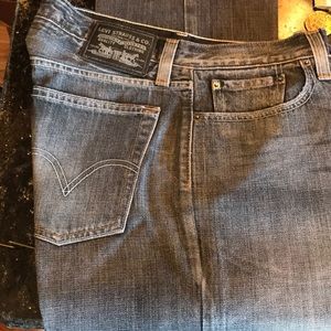 Levi’s Low Boot Cut 527