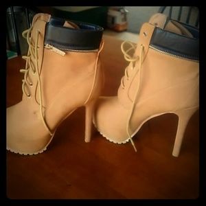 Bella Marie High heeled work boots