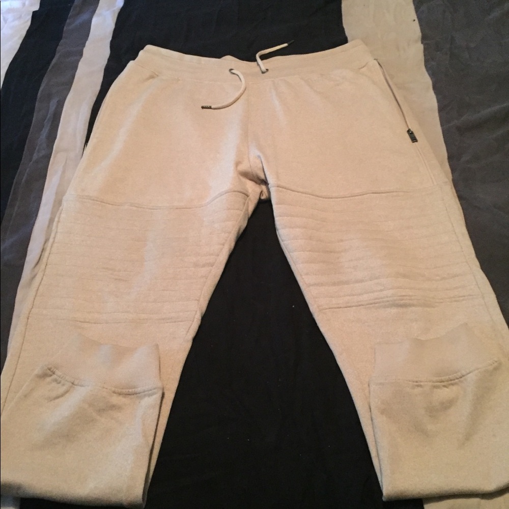 Men’s Beige/Khaki Joggers. Size XXL
