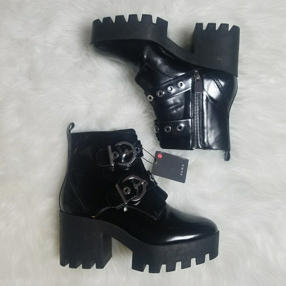 Zara Shoes - Zara platform black ankle boot size 9 39