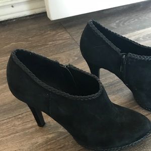 Antonio Melani Black heeled booties