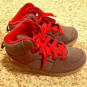 Brand new condition light up shoes