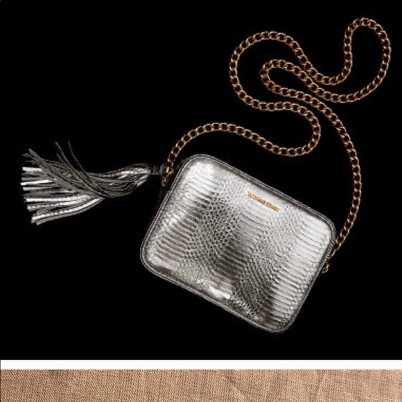 Victoria’s Secret purse. - Picture 2 of 3