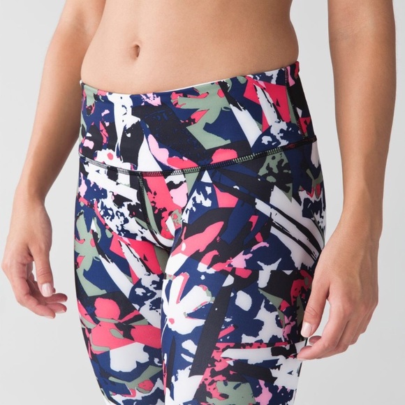 lululemon wunder under pant III - Picture 2 of 14