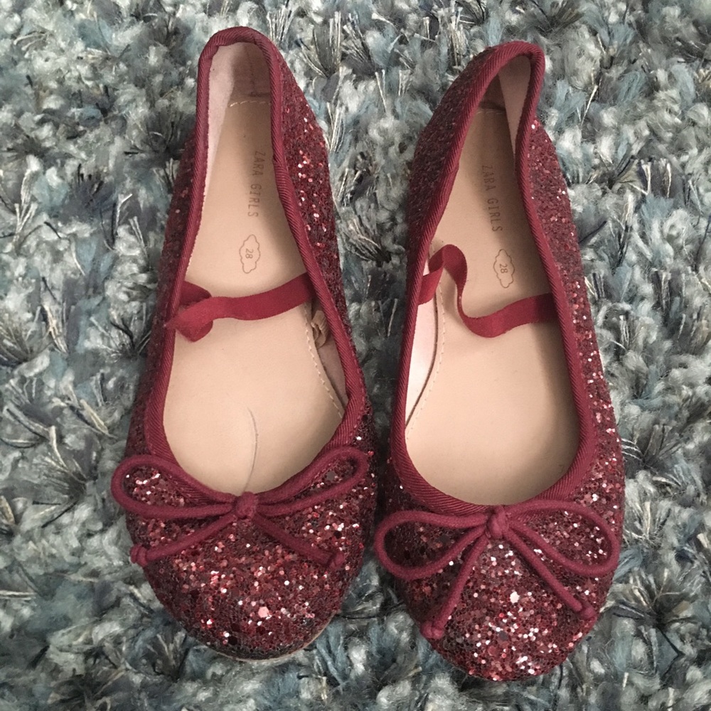 Girls glitter shoes