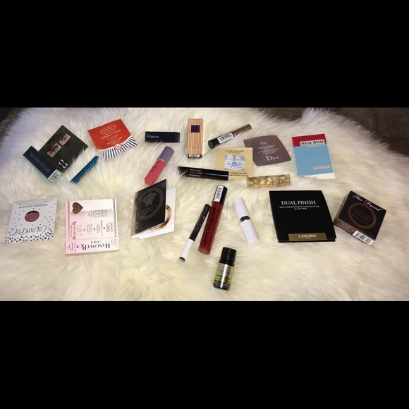 15 SAMPLES in a makeup bag 5 Deluxe and 10 Random - Picture 5 of 8