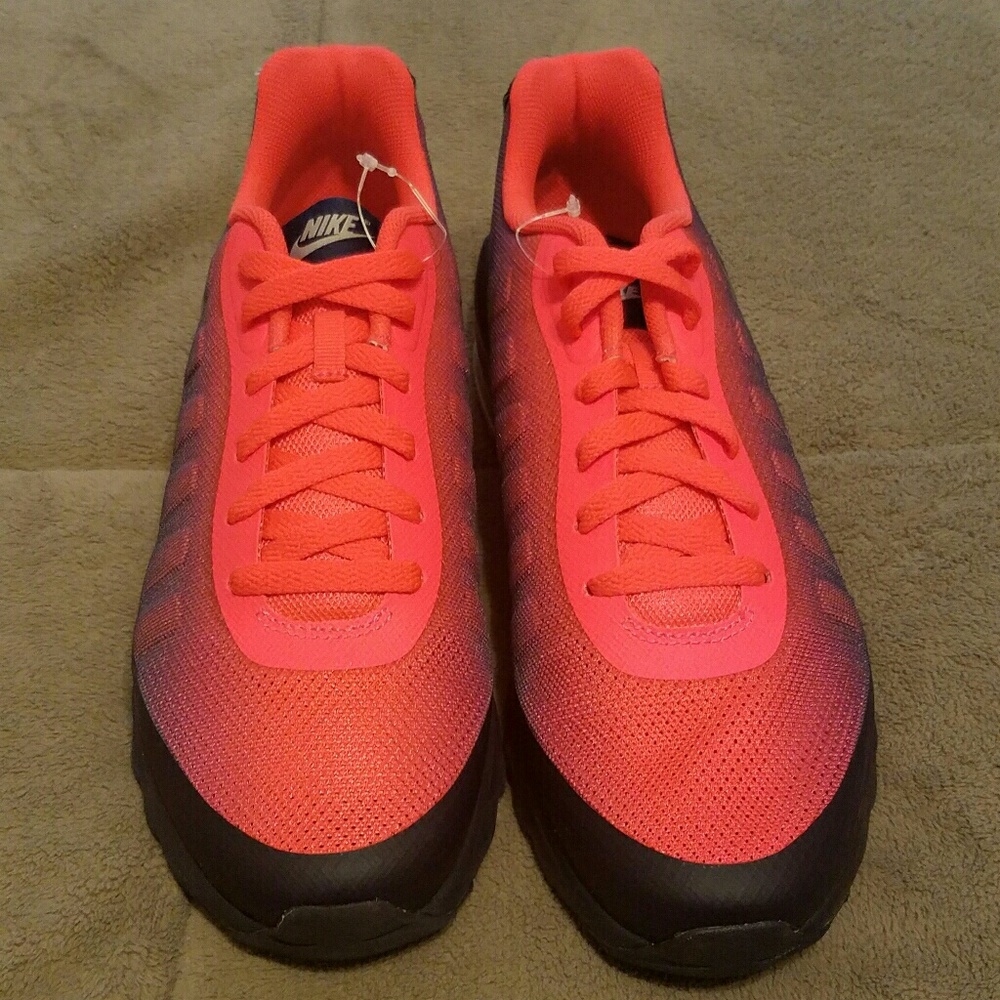 Nike AIR - Picture 2 of 3