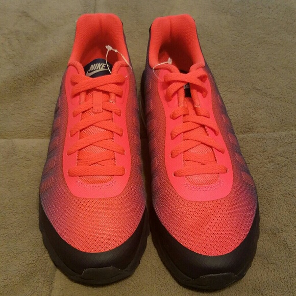 Nike AIR - Picture 2 of 3