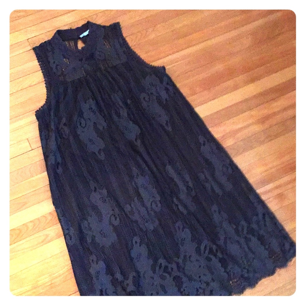Floral lace dress