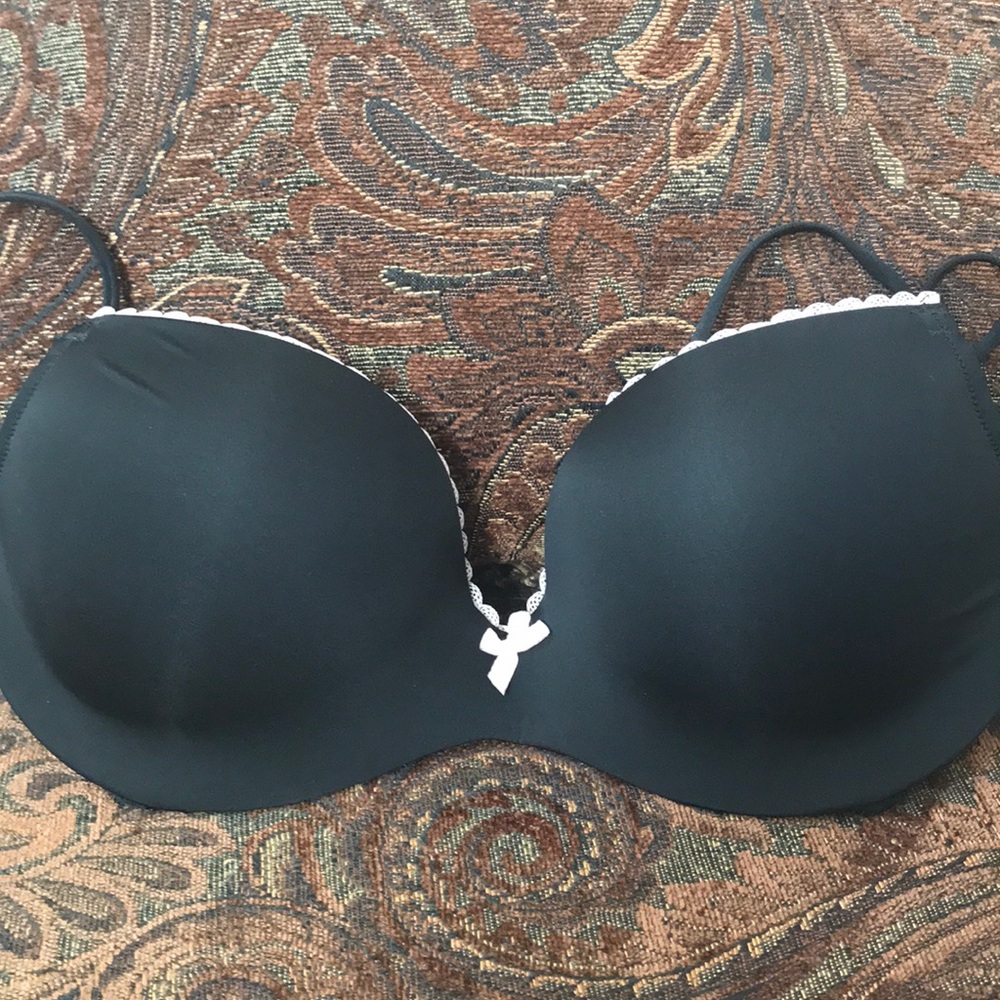Victoria’s Secret padded Demi bra