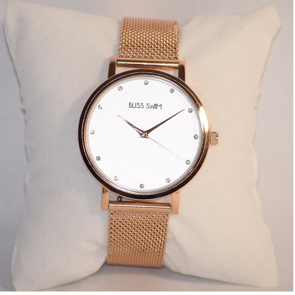 "Sale" Women's CZ Diamond Dial Quartz Watch