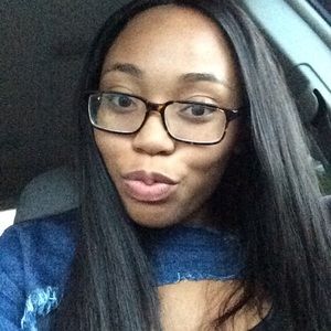 Meet your Posher, Lashay