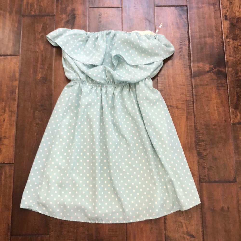 Strapless dress