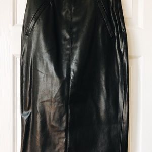 ZARA BASIC BLACK LEATHER PENCIL SKIRT