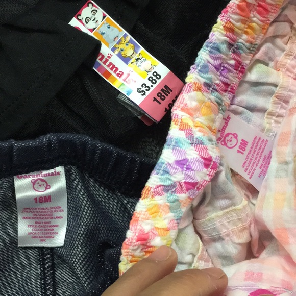 3 Pair Bundle Of Garanimals Bottoms 18 Months - Picture 5 of 6