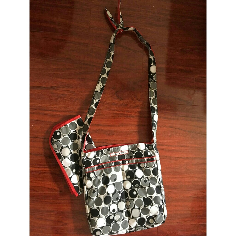 Ju-ju-be Diaper bag