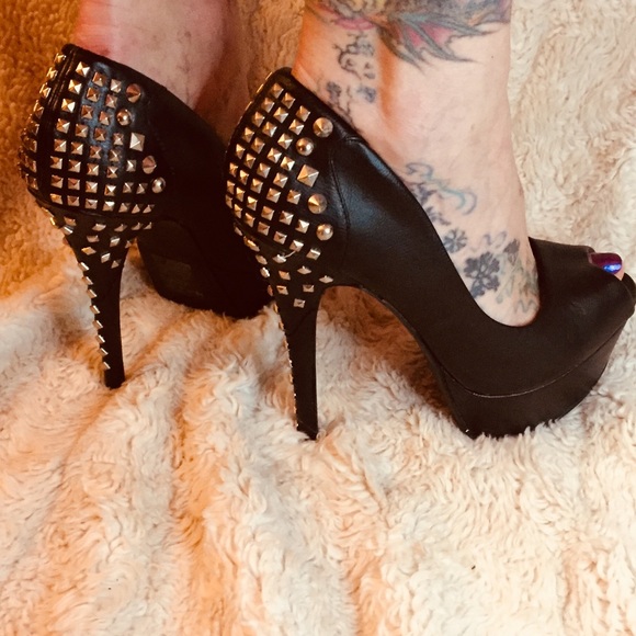 Sky high Rockstar Studded Open-toe pumps - Picture 7 of 7