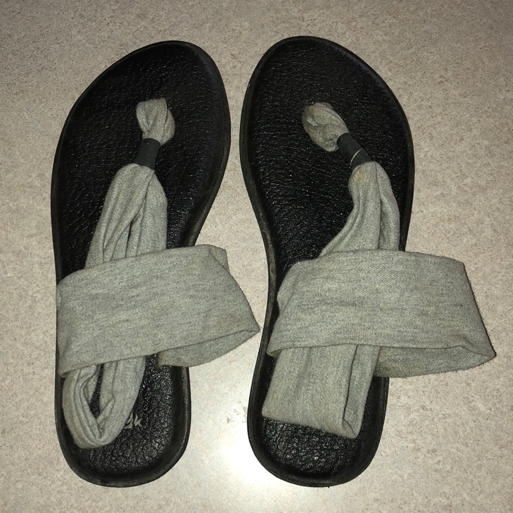 Sanuk yoga sling sandals