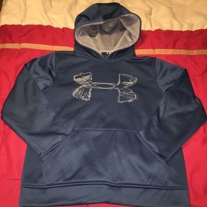 Boys Under Armour pullover