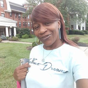 Meet your Posher, Jasmine