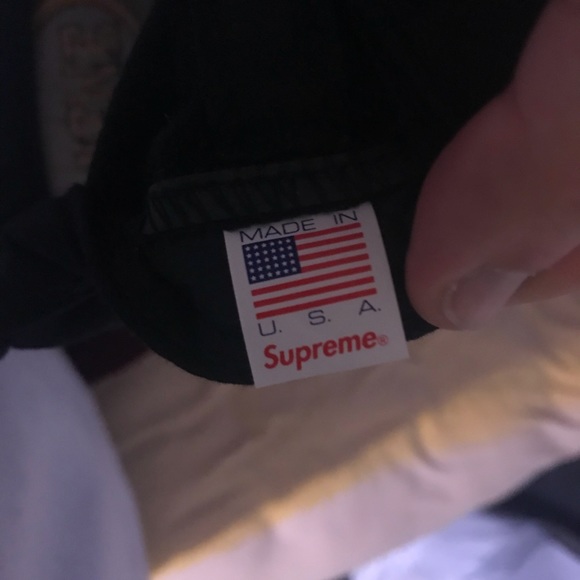 Supreme SnapBack hat