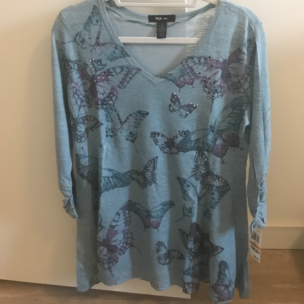 Butterfly long sleeve shirt