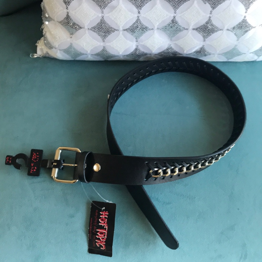 Belt with chain.