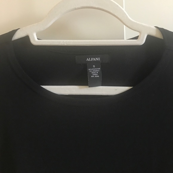 Beautiful black long sleeve shirt - Picture 2 of 4