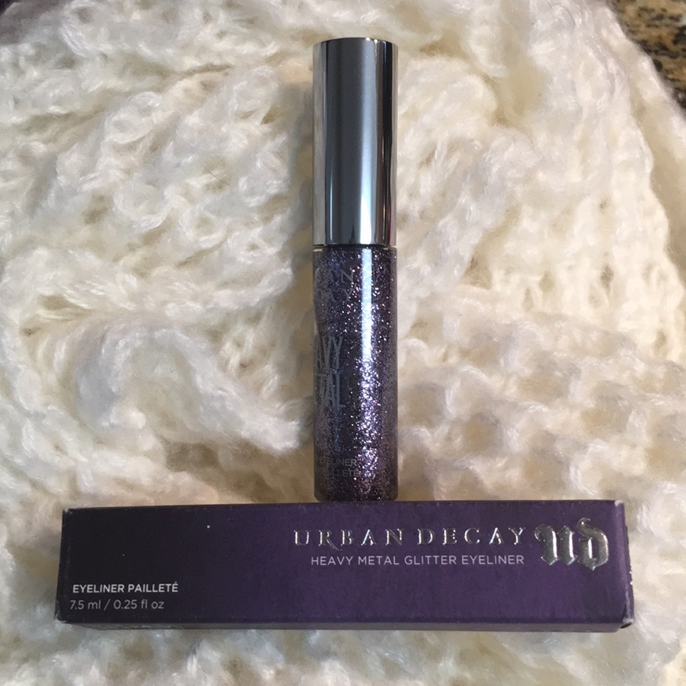 Urban Decay Heavy Metal Glitter Eyeliner purple